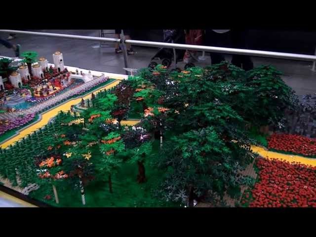 Huge Lego Wizard Of Oz Build Includes A Motorized Tornado