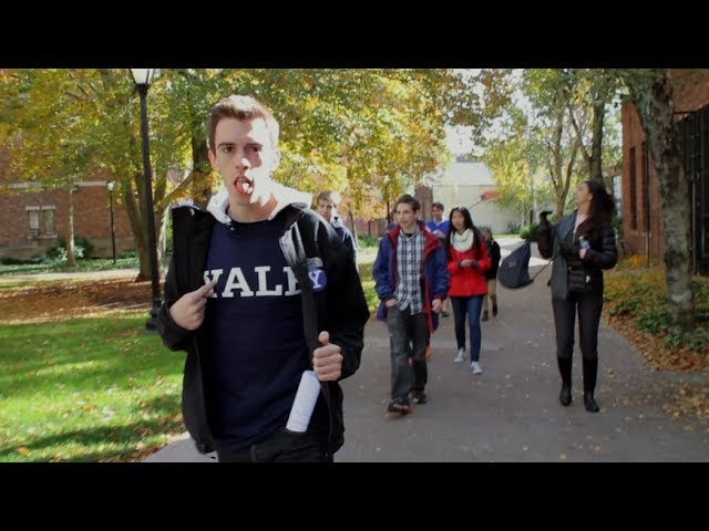 Harvard Students Pose As Yale Students Show Tourists Around Ca