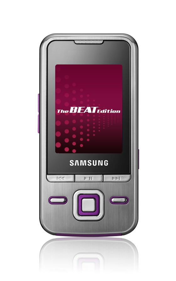 Samsung Puts Stupid Motion Control in Music Phones, Thinks It's a Great Idea