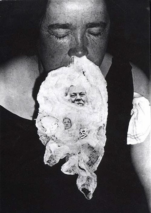 The Goofiest Old Timey Spirit Portraits Ever Photographed