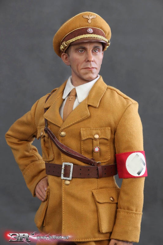 Nazi Germany Toys Look Less Dangerous (But More Creepy) Than the Real Thing