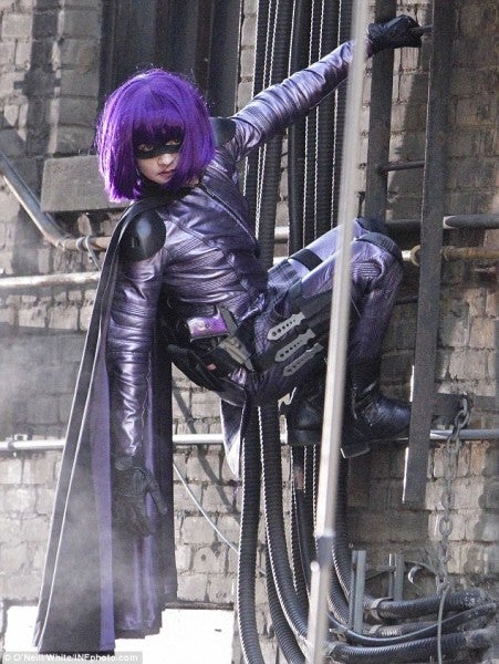 Hit Girl's growing up so fast in these new Kick-Ass 2 set pics