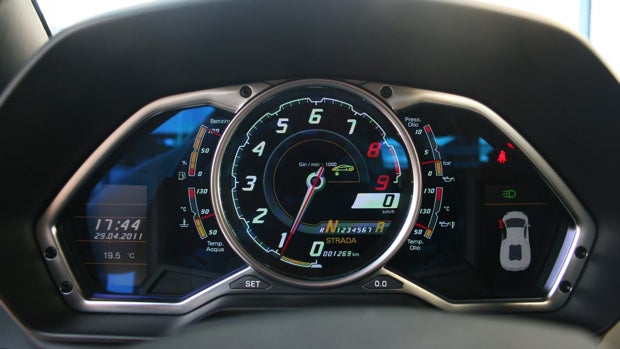 Lamborghini Aventador LP700-4: First Drive