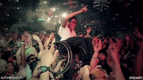 The First GIF Search Engine Is Hilariously Bad