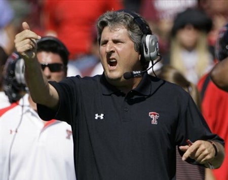 Mike Leach Mesmerized By UFO's, Barry Switzer Card Tricks