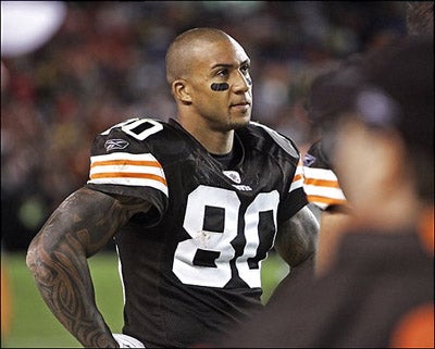 Browns Suspend Kellen Winslow For Defending His Testicles