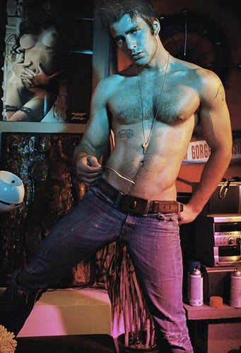 Chris Evans Ordered To Wear Shirts By Beefcake-Averse New Flack