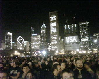 Moments That Make Us Yearn to Be Part of a Crowd