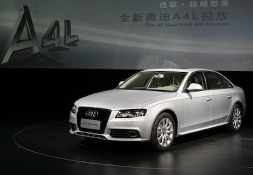 Extra-Long Wheelbase Audi A4L Revealed In China