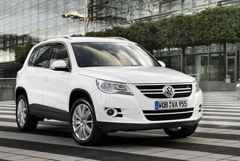 Ten Best Cars For A Fall Weekend Trip