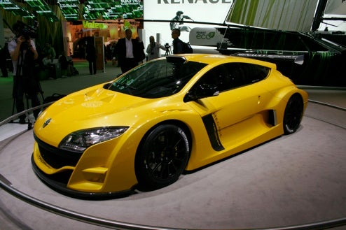 Renault Megane Trophy: French Mid-Engined Hot-Hatch Madness For The Track