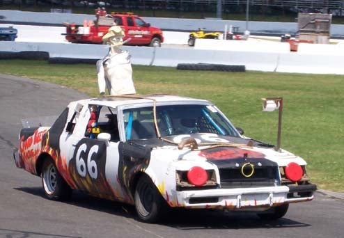 The 24 Hours Of LeMons New England 2008 Uber Gallery