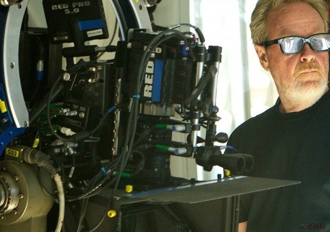 18 new Prometheus stills show life off Ridley Scott's spaceship