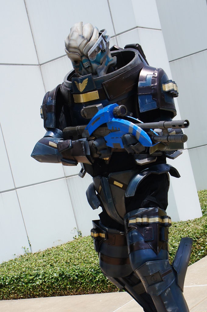 Insane Garrus Cosplay Will Calibrate Your Eyeballs