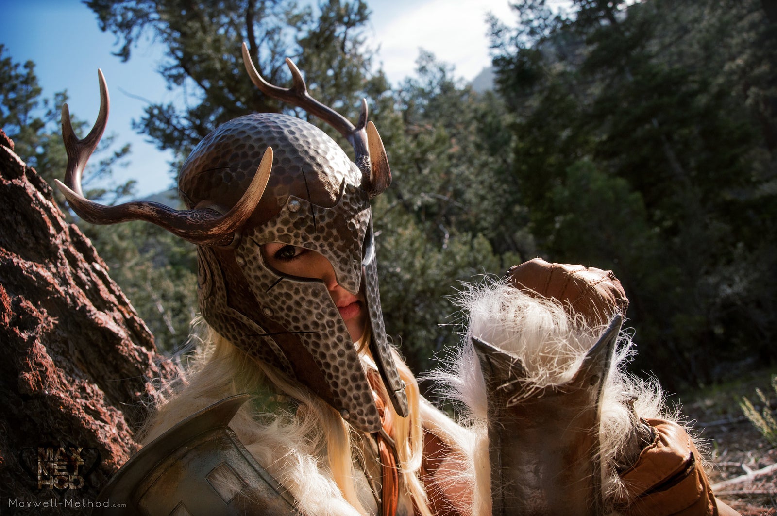 Oh Boy, This Skyrim Cosplay is Terrific