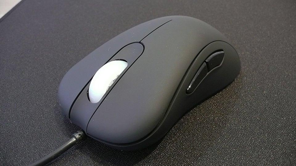 Two Pro Gaming Mice, One Weekend of Gaming