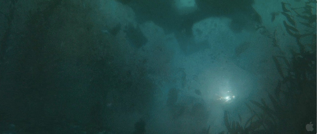 Iron Man 3 trailer screencaps reveal Tony Stark's worst nightmares. Plural.
