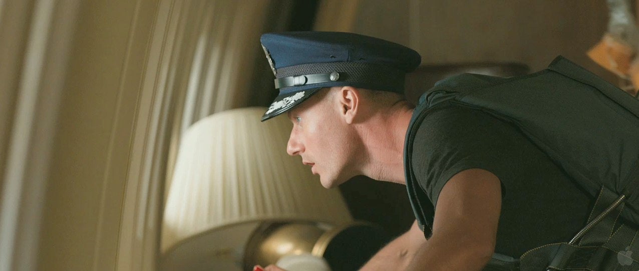 Iron Man 3 trailer screencaps reveal Tony Stark's worst nightmares. Plural.