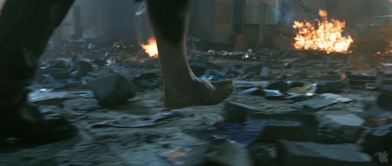 Iron Man 3 trailer screencaps reveal Tony Stark's worst nightmares. Plural.