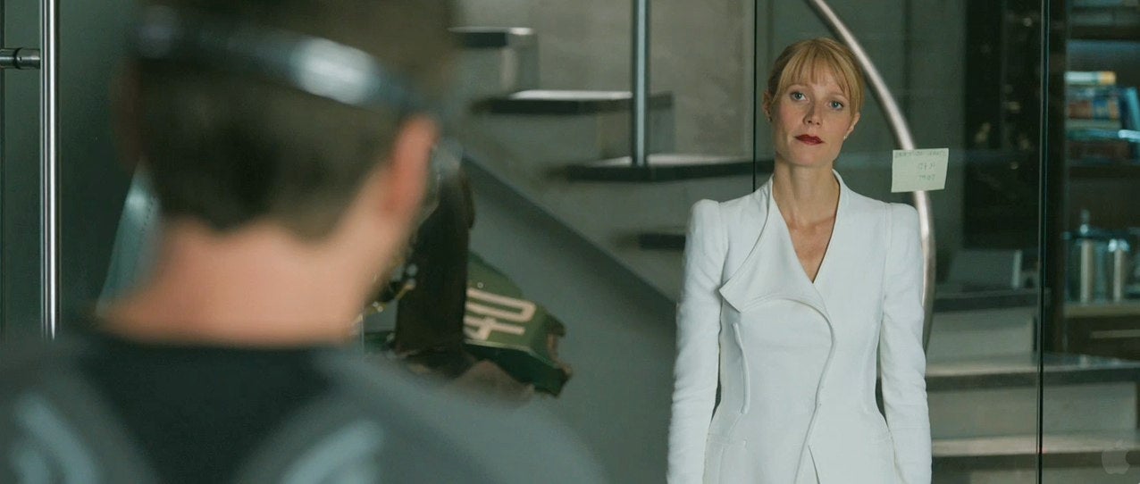Iron Man 3 trailer screencaps reveal Tony Stark's worst nightmares. Plural.