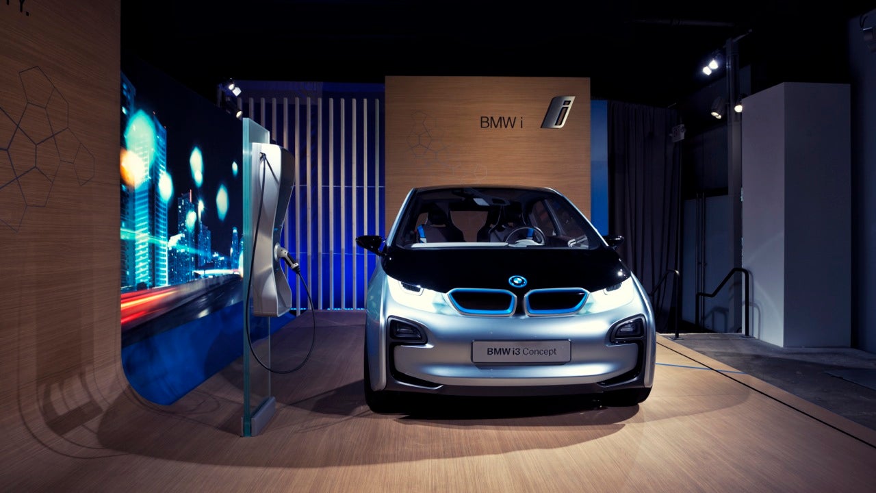 The BMW i3 Concept Will Make Your Commute Green and Stylish