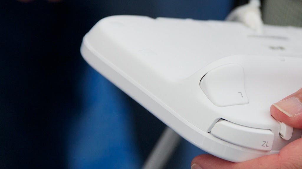 Lets Go Hands-On and Take a Closer Look at the Wii U