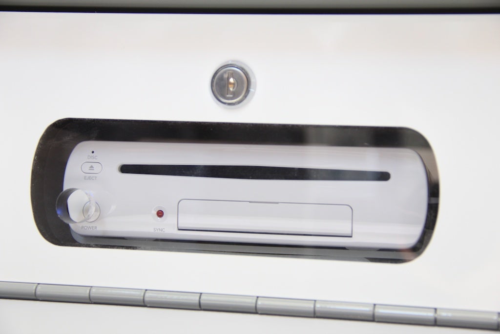 Lets Go Hands-On and Take a Closer Look at the Wii U