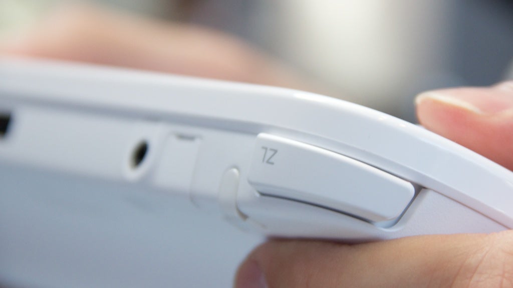 Lets Go Hands-On and Take a Closer Look at the Wii U