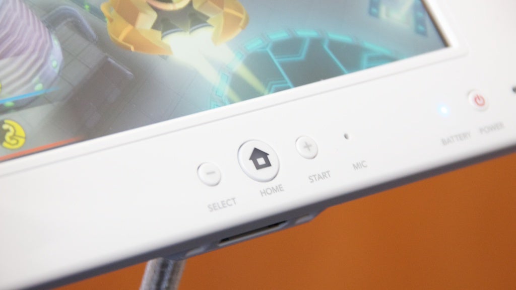 Lets Go Hands-On and Take a Closer Look at the Wii U