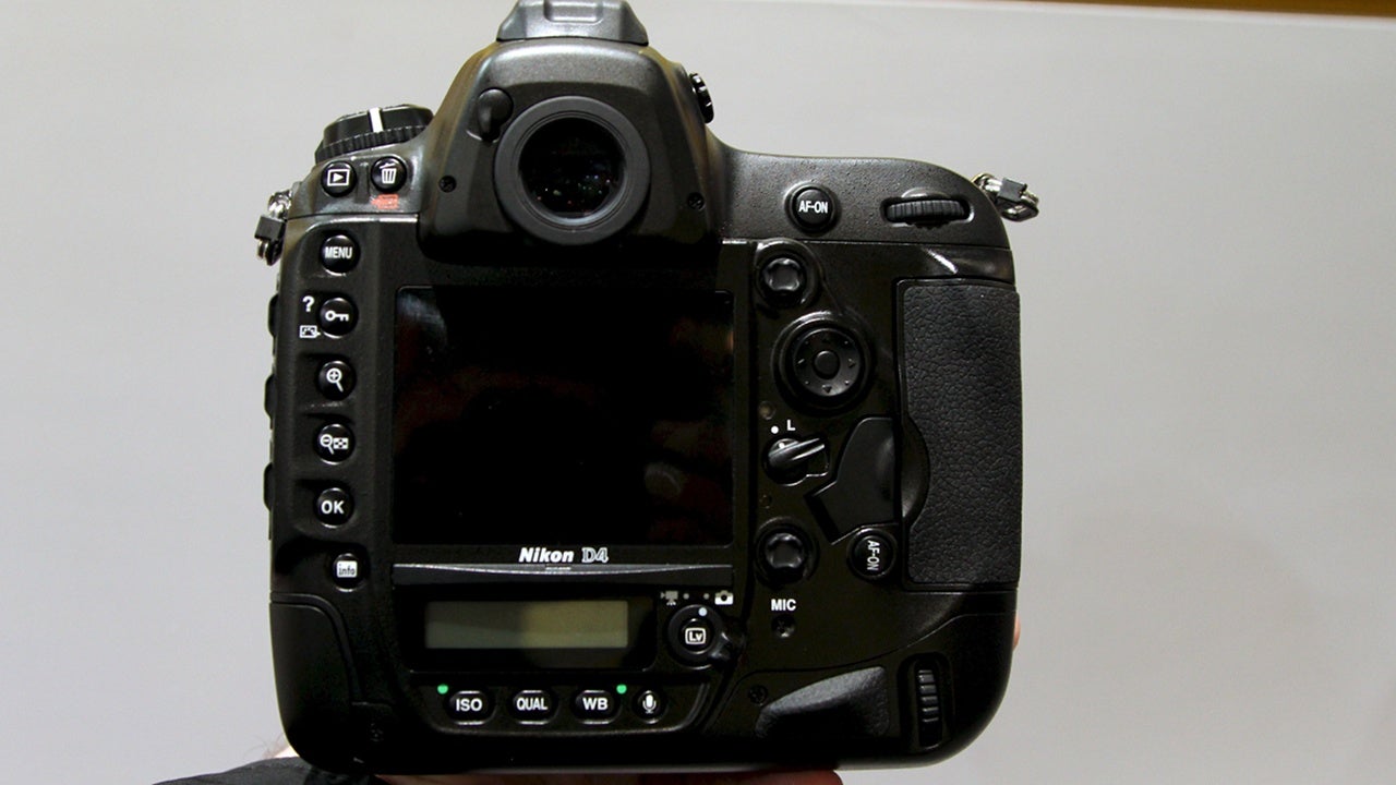 Nikon D4 Hands-On: The Photographer's Newest Deadly Weapon