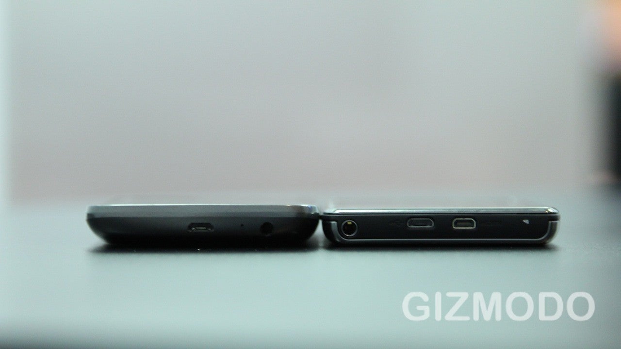 Motorola Droid 4 and RAZR MAXX Hands On: Two Giant Leaps for Droidkind