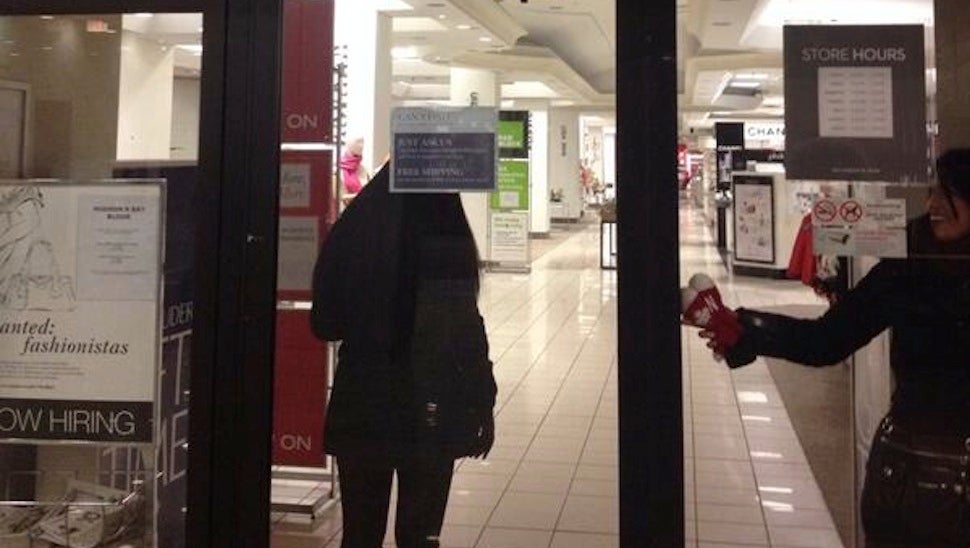 Here&#39;s What It&#39;s Like to Get Locked Inside a Canadian Department Store