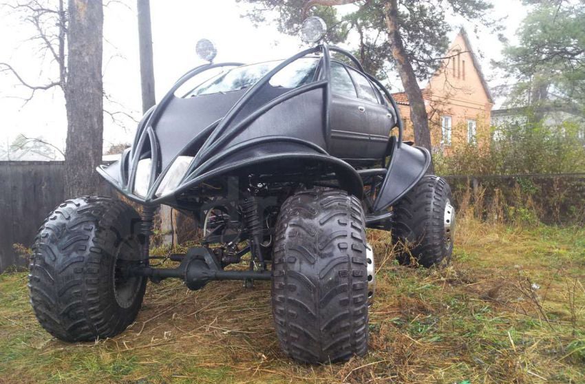 What the hell is this giant Russian car?