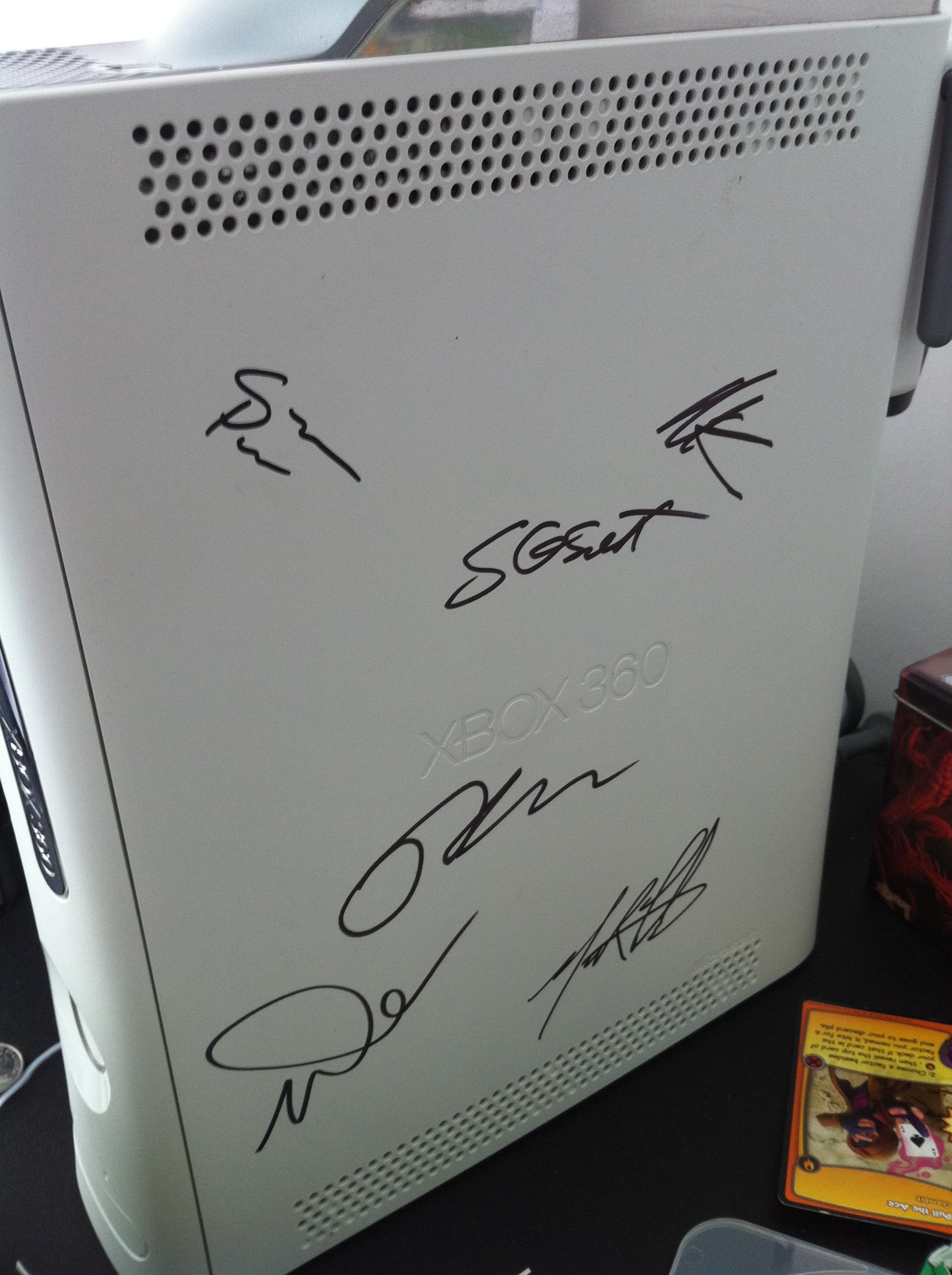 How Five Xbox 360 Owners Kept Their Launch-Day Consoles Alive