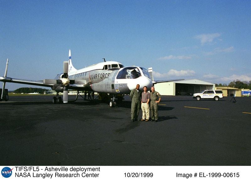 The USAF's Ultimate Flight Simulator Had Two Cockpits and Actually Flew
