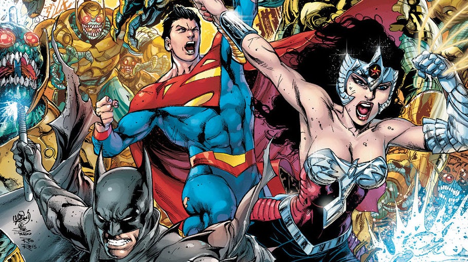 Earth 2 Lets James Robinson Re-Invent DC Comics’ Biggest Superheroes