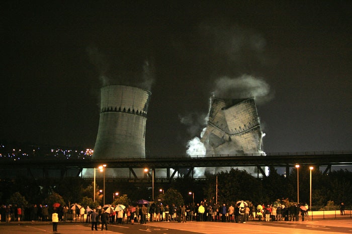 The Pyrotechnic Tragedy of Sheffield's Hyperbolic Cooling Towers