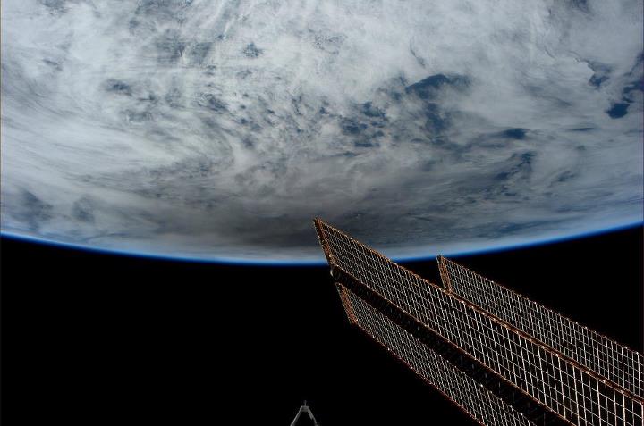 This Mind Blowing Image of the Eclipse Can't Possibly Be Real (Updated)