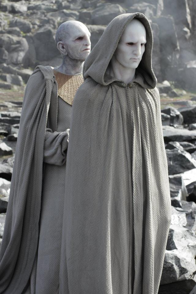 Prometheus set photos show what's under the Engineers' robes, plus a never-before-seen character