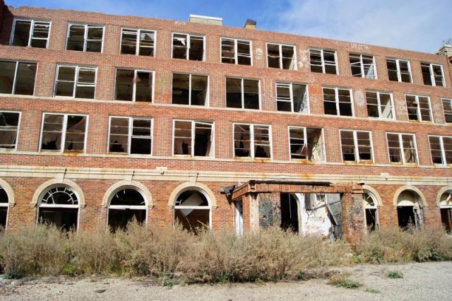 This abandoned sanatorium could be the real-life version of the one in American Horror Story