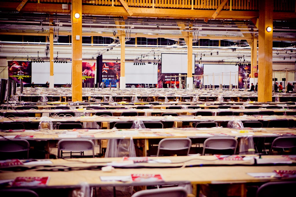 How The World's Biggest LAN Party Is Built