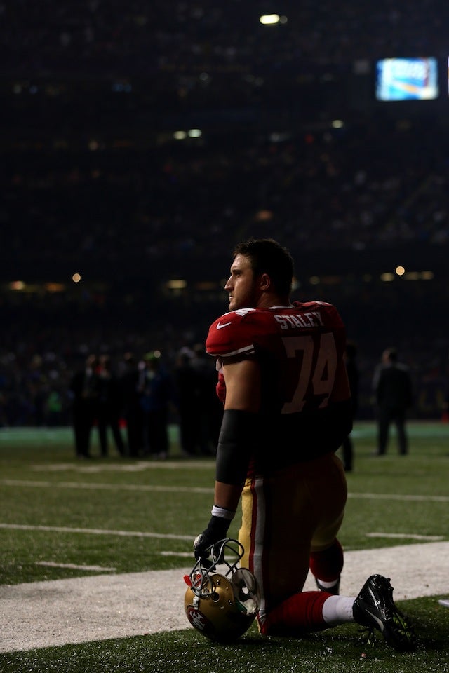 The Best And Most Surreal Photographs From The Power Outage At The Superdome