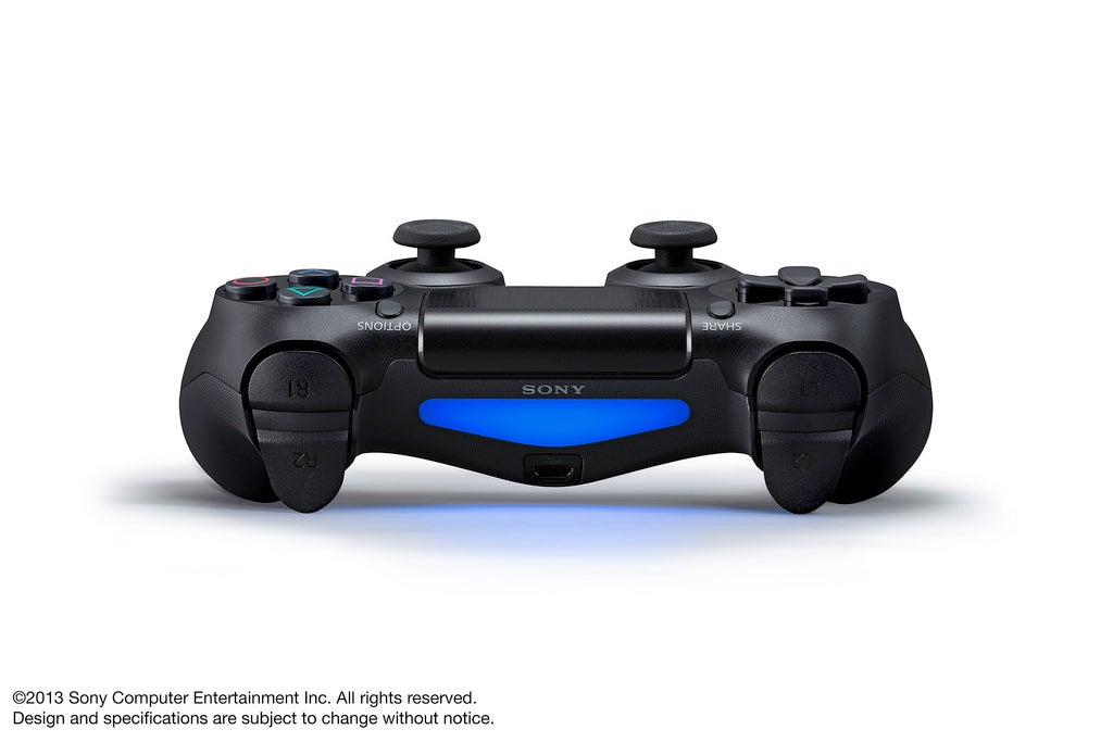 First Official Pics Of The PlayStation 4's New Controller & Camera