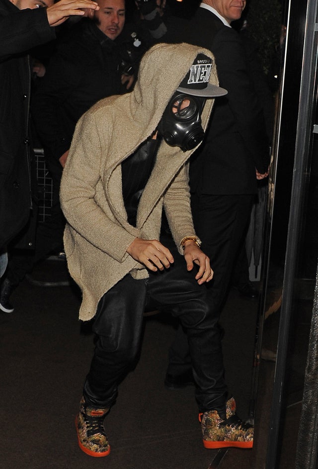 Gas Masks, Angel Wings and Fainting Spells: The Week We Lost Justin Bieber