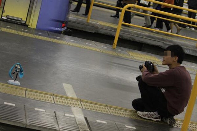 Public Nerd Display Shows the "Frightening" Side of Twitter