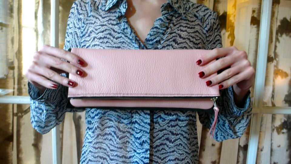 This Awesome Purse Is Incredibly Easy To Make (Here's How!)