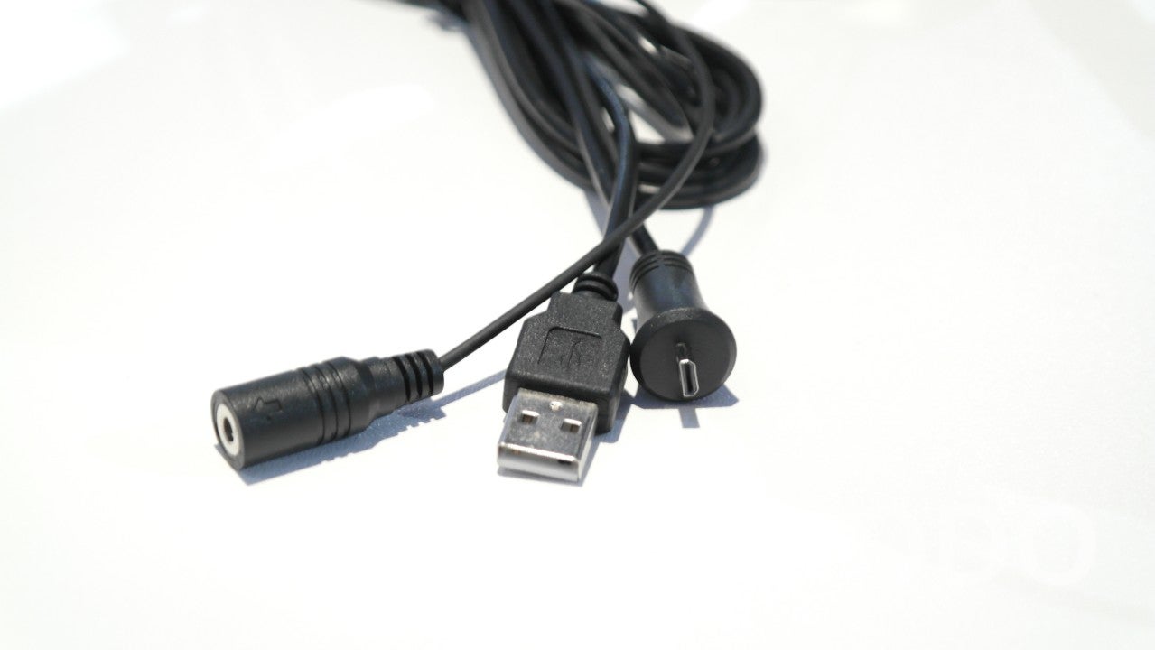Blue's Hot iOS Studio Mic Will Make Your Sorry Skills Sound Good