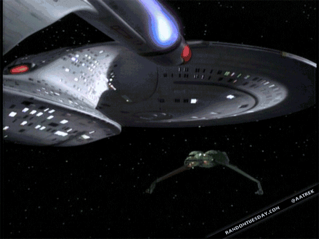 Gorgeous Star Trek: TNG gifs show off the series sexy new Blu-Ray upgrades