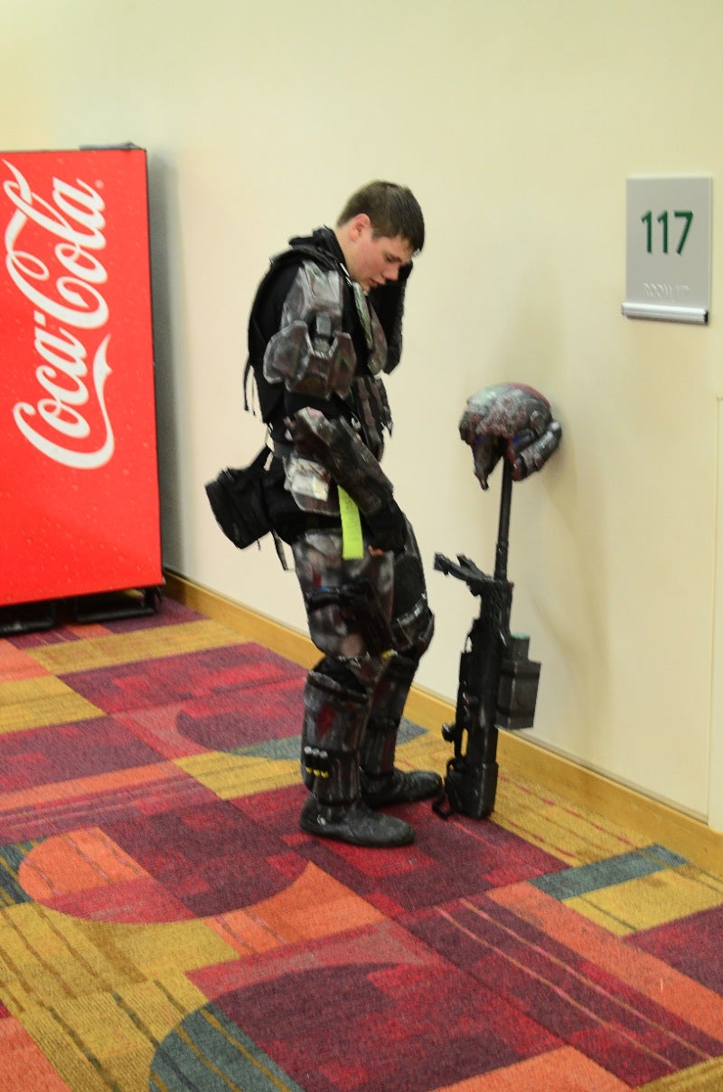 Chainmail Bikinis and Warhammer 40K Inquisitors: The Coolest Cosplay from GenCon 2011!