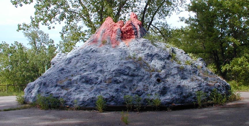 Michigan's Abandoned Dinosaur Amusement Park Is Way Creepy